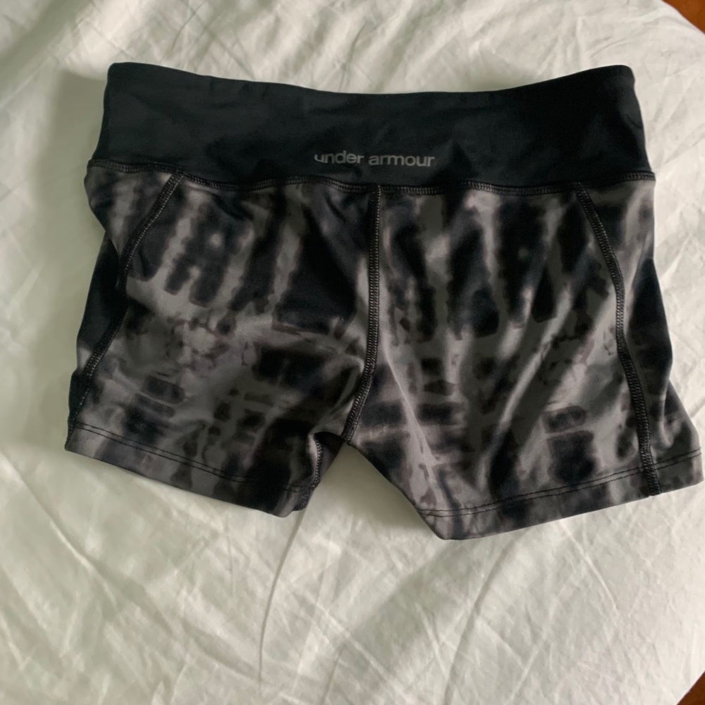 Underarmour shorts S/M